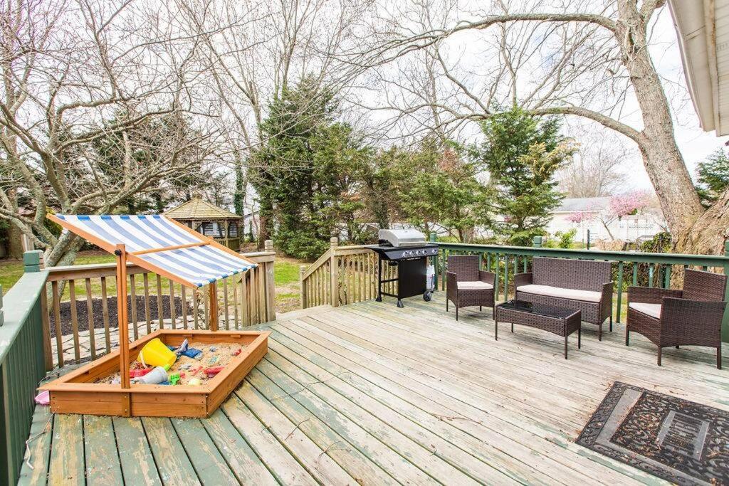 Cozy Getaway - 5 Min Drive To Beach Cape May Exterior photo