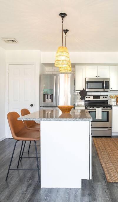 Cozy Getaway - 5 Min Drive To Beach Cape May Exterior photo